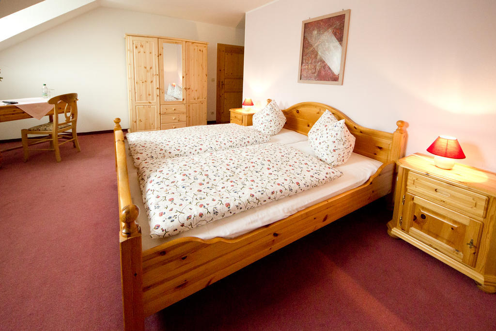 Hotel Garni Am Klostermarkt Plauen Habitación foto
